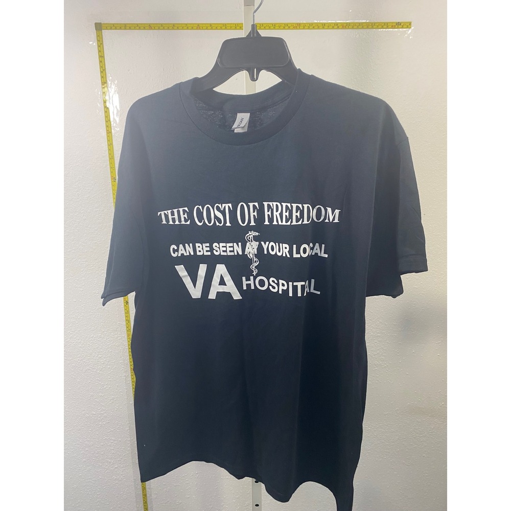 Gildan Cost of Freedom VA Hospital Veteran Graphic T-Shirt Black Mens Large